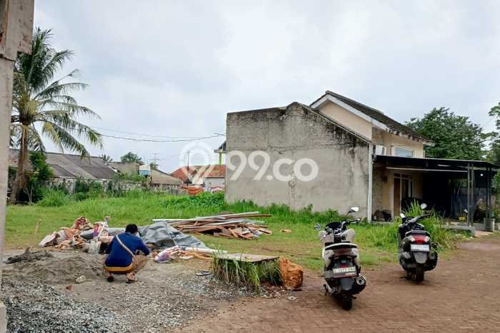Lahan Kosong Dijual di Sawangan, Depok, Luas 99m2 Area Strategis Lahan Kosong Dijual di Sawangan, Depok, Luas 99m2 Area Strategis