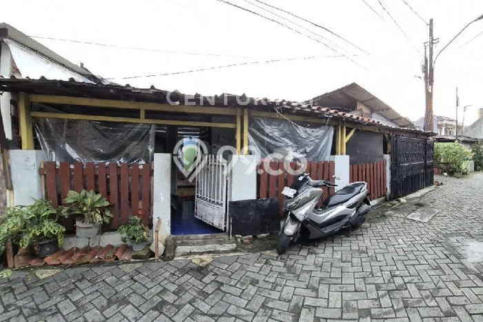 Dijual Rumah 3 Kamar Lokasi Ideal Nyaman dan Strategis di Karawaci Dijual Rumah 3 Kamar Lokasi Ideal Nyaman dan Strategis di Karawaci