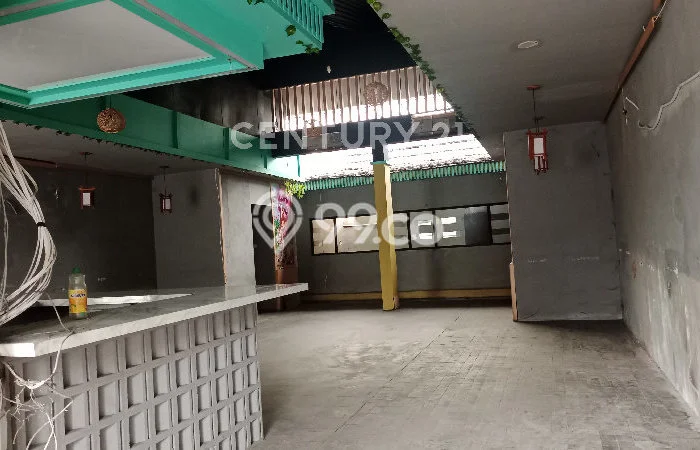 Ruko Disewa di Tangerang dengan LB 144m2 Area Komersial Ramai Ruko Disewa di Tangerang dengan LB 144m2 Area Komersial Ramai