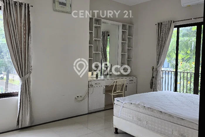 Rumah Minimalis 5 KT di Lippo Karawaci Tangerang Full Furnished Rumah Minimalis 5 KT di Lippo Karawaci Tangerang Full Furnished