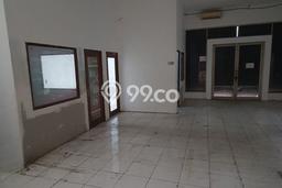Gudang untuk Disewa di Pusat Jakarta Utara Luas Bangunan 2110m2 Gudang untuk Disewa di Pusat Jakarta Utara Luas Bangunan 2110m2