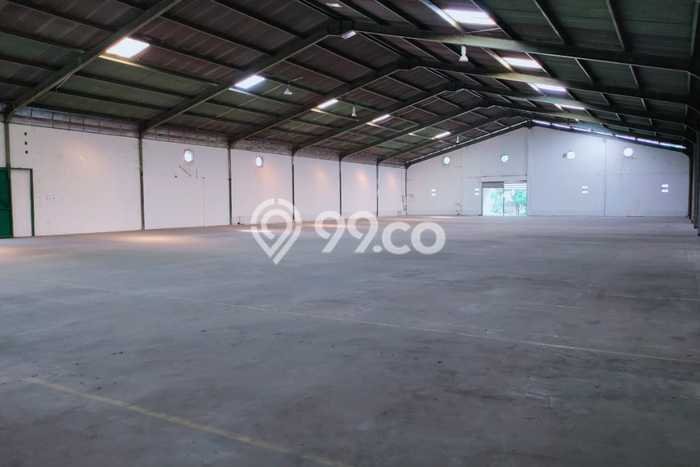 Gudang paling strategis disewakan di Kelapa Gading Jakarta Utara Gudang paling strategis disewakan di Kelapa Gading Jakarta Utara