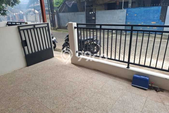 For Sale Rumah 2 Kamar Lokasi Ideal Nyaman dan Strategis di Tangerang For Sale Rumah 2 Kamar Lokasi Ideal Nyaman dan Strategis di Tangerang