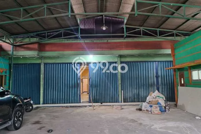 Gudang disewakan lokasi strategis Karawaci Tangerang 1250m2 Gudang disewakan lokasi strategis Karawaci Tangerang 1250m2