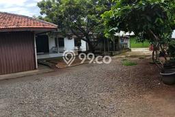 Tanah Dijual di Depok Seluas 880m2 Strategis Tanah Dijual di Depok Seluas 880m2 Strategis