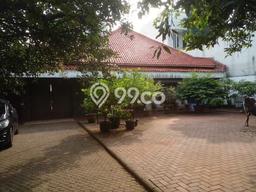 Kost Dijual Lokasi Kebayoran Lama, Jakarta Selatan, 14 KT, 5 KM, 1050m2 Kost Dijual Lokasi Kebayoran Lama, Jakarta Selatan, 14 KT, 5 KM, 1050m2