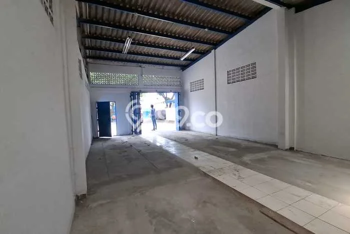 Gudang Komersial Disewakan di Cipondoh Tangerang Luas 80m2 Gudang Komersial Disewakan di Cipondoh Tangerang Luas 80m2