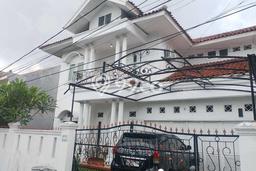 Disewakan segera rumah minimalis lokasi strategis 7 Kamar di Ciracas, Jakarta Timur Disewakan segera rumah minimalis lokasi strategis 7 Kamar di Ciracas, Jakarta Timur