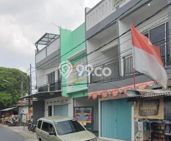 Ruko Disewa di Jakarta Timur dengan LB 54m2 Area Komersial Ramai Ruko Disewa di Jakarta Timur dengan LB 54m2 Area Komersial Ramai