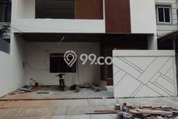 Rumah Elit Modern Siap Huni di Taman Surya Jakarta Barat Rumah Elit Modern Siap Huni di Taman Surya Jakarta Barat
