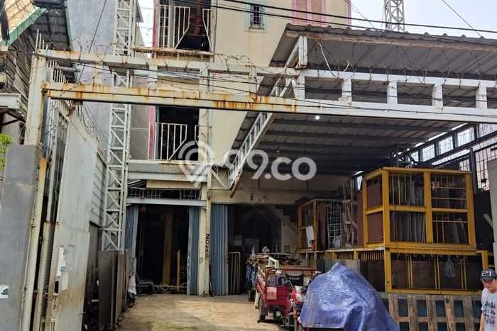 Gudang Bagus Dijual LB 564m2 Lokasi Strategis Jakarta Barat Area Cocok untuk Berbisnis Gudang Bagus Dijual LB 564m2 Lokasi Strategis Jakarta Barat Area Cocok untuk Berbisnis