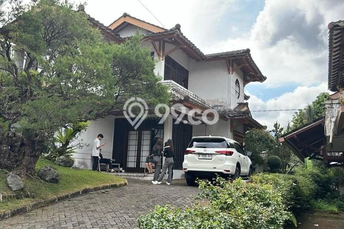 Vila Asri Kawasan Cipanas, Dimensi 185m2m², Dekat ke beragam fasilitas Vila Asri Kawasan Cipanas, Dimensi 185m2m², Dekat ke beragam fasilitas
