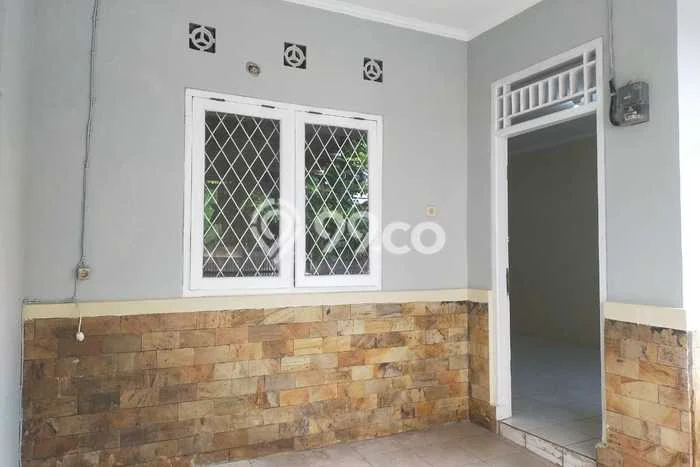 For Sale Hunian Rumah Nyaman 2 Kamar di Graha Raya Bintaro, Tangerang Selatan For Sale Hunian Rumah Nyaman 2 Kamar di Graha Raya Bintaro, Tangerang Selatan