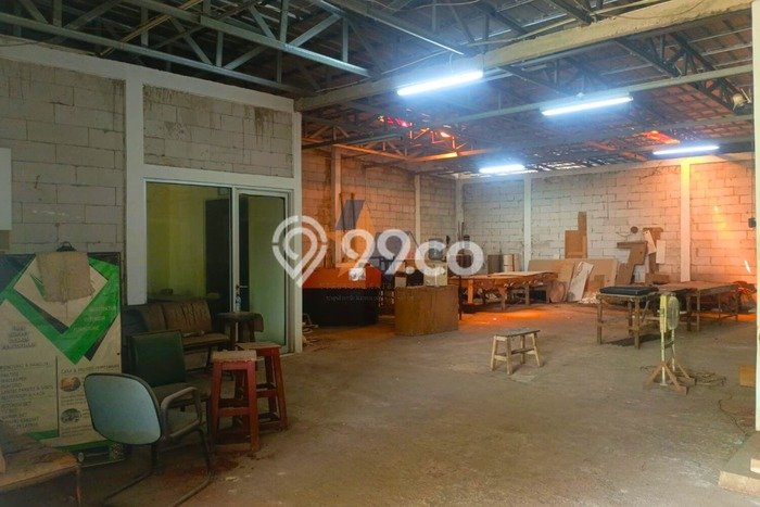 Gudang Dijual Lokasi Stratagis di Pondok Aren Tangerang Selatan Cocok untuk Investasi Gudang Dijual Lokasi Stratagis di Pondok Aren Tangerang Selatan Cocok untuk Investasi