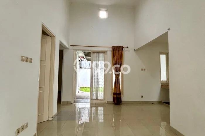 Disewakan Cepat Rumah Kondisi Baik di Area Serpong Utara, Tangerang Selatan Disewakan Cepat Rumah Kondisi Baik di Area Serpong Utara, Tangerang Selatan