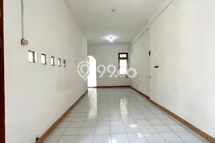 Disewakan Rumah Harga Terjangkau di Graha Raya Bintaro Tangerang Selatan dengan 2 Kamar Tidur Disewakan Rumah Harga Terjangkau di Graha Raya Bintaro Tangerang Selatan dengan 2 Kamar Tidur