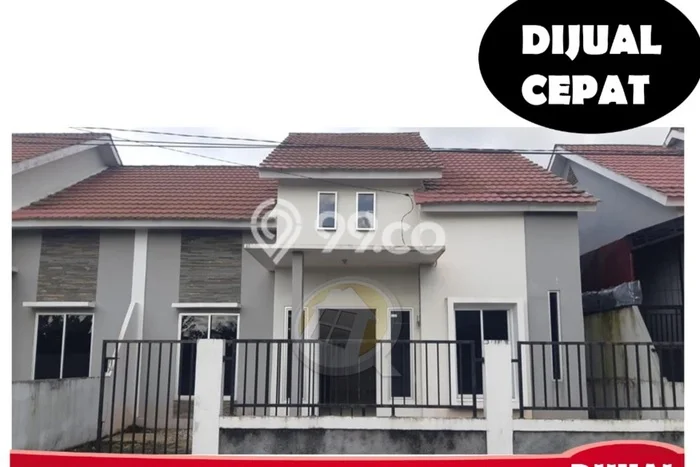 For Sale Rumah 3 Kamar Lokasi Ideal Bagus dan Strategis di Pontianak Selatan For Sale Rumah 3 Kamar Lokasi Ideal Bagus dan Strategis di Pontianak Selatan
