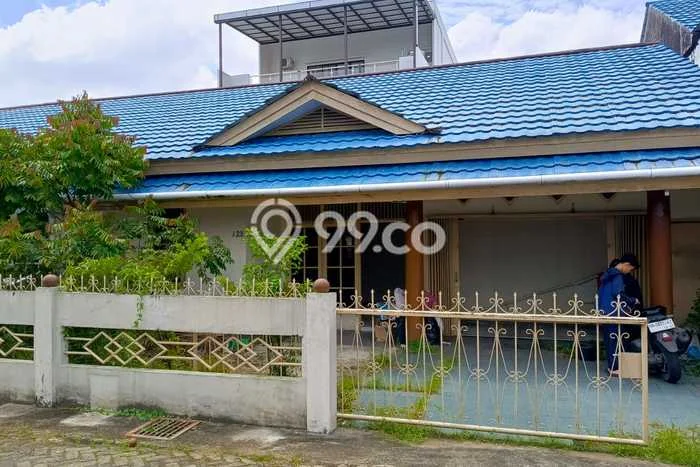 Rumah Bagus Siap Huni Di Pontianak Selatan Luas 130m2 Lokasi Strategis Rumah Bagus Siap Huni Di Pontianak Selatan Luas 130m2 Lokasi Strategis