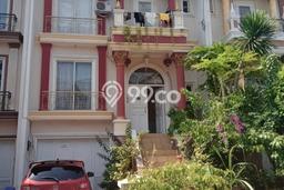 Disewakan! Rumah 4 Kamar Tidur &
4 Kamar Mandi di Pantai Indah Kapuk, Jakarta Utara Disewakan! Rumah 4 Kamar Tidur &
4 Kamar Mandi di Pantai Indah Kapuk, Jakarta Utara