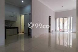 Disewakan! Rumah 3 Kamar Tidur &
2 Kamar Mandi di Holis Cigondewah, Bandung Disewakan! Rumah 3 Kamar Tidur &
2 Kamar Mandi di Holis Cigondewah, Bandung