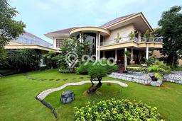 Rumah Mewah LB 735m2 Siap Huni Desain Elegan di Darmo permai, Surabaya Rumah Mewah LB 735m2 Siap Huni Desain Elegan di Darmo permai, Surabaya