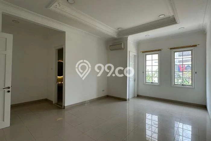Siap Huni Hunian Elit 5 Kamar di Kelapa Gading Dekat ke Mana Pun Siap Huni Hunian Elit 5 Kamar di Kelapa Gading Dekat ke Mana Pun