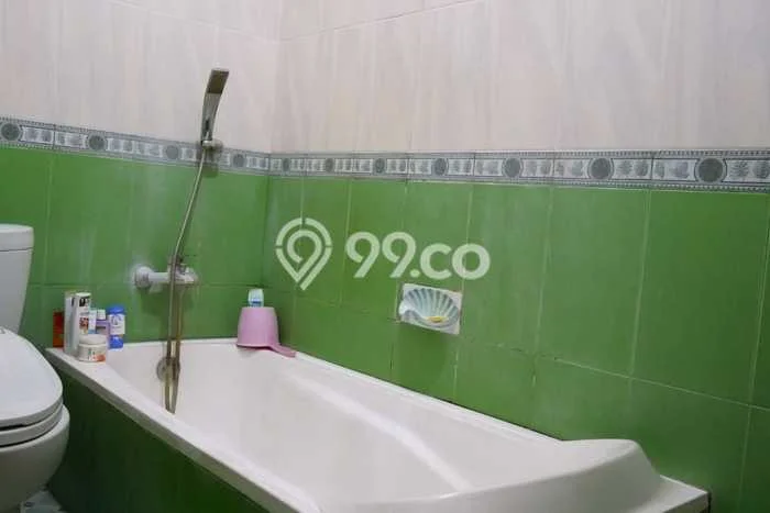 Rumah Elit Modern Tanpa Renovasi di Pondok Kelapa Jakarta Timur Rumah Elit Modern Tanpa Renovasi di Pondok Kelapa Jakarta Timur