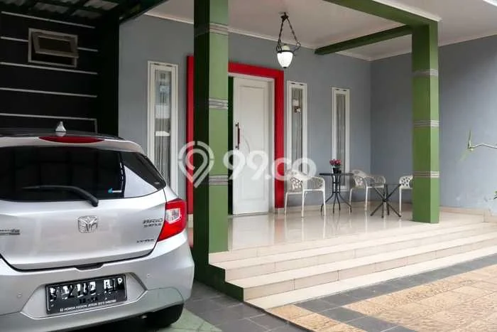 Rumah Elit Modern Tanpa Renovasi di Pondok Kelapa Jakarta Timur Rumah Elit Modern Tanpa Renovasi di Pondok Kelapa Jakarta Timur