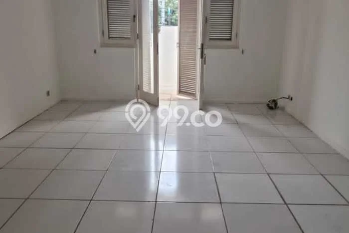 Dijual Rumah Premium dengan Fasilitas Sekitar Komplit di Menteng, Jakarta Pusat Dijual Rumah Premium dengan Fasilitas Sekitar Komplit di Menteng, Jakarta Pusat