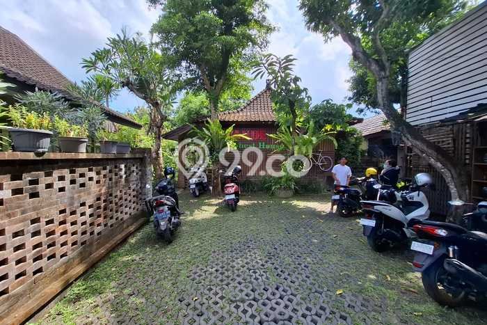 Disewakan! Rumah 1 Kamar Tidur &
1 Kamar Mandi di Tibubeneng, Badung Disewakan! Rumah 1 Kamar Tidur &
1 Kamar Mandi di Tibubeneng, Badung