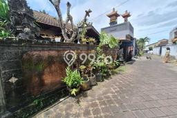 Rumah Minimalis 3 KT LT 169m2 di Munggu Rumah Minimalis 3 KT LT 169m2 di Munggu