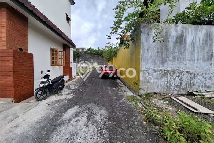 BISNIS POTENSIAL! Vila di , Luas 100m2m², Hasil Menjanjikan BISNIS POTENSIAL! Vila di , Luas 100m2m², Hasil Menjanjikan