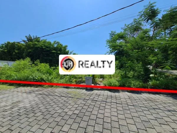Jual Tanah di , Luas 900m2m², Kawasan Nyaman Jual Tanah di , Luas 900m2m², Kawasan Nyaman
