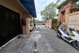 Lokasi terbaik! Rumah siap pakai disewakan di Denpasar Timur LB 200m2 Lokasi terbaik! Rumah siap pakai disewakan di Denpasar Timur LB 200m2