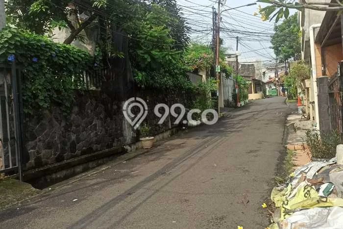 Jarang Ada! Tanah di Kebayoran Baru Punya Luas 133m2 - Jarang Ada! Tanah di Kebayoran Baru Punya Luas 133m2 -