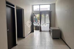Jarang Ada! Rumah Kontrakan 2 Kamar Bagus Siap Huni Kota Baru Parahyangan Jarang Ada! Rumah Kontrakan 2 Kamar Bagus Siap Huni Kota Baru Parahyangan