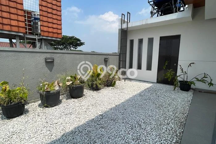 Sewa Rumah Harga Terjangkau di Kota Baru Parahyangan Bandung dengan 4 Kamar Tidur Sewa Rumah Harga Terjangkau di Kota Baru Parahyangan Bandung dengan 4 Kamar Tidur