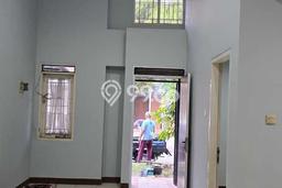 Jarang Ada! Rumah Sewa 3 Kamar Bagus Siap Huni Kota Baru Parahyangan Jarang Ada! Rumah Sewa 3 Kamar Bagus Siap Huni Kota Baru Parahyangan