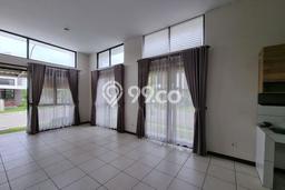 Disewakan! Rumah 2 Kamar Tidur &
1 Kamar Mandi di Kota Baru Parahyangan, Bandung Disewakan! Rumah 2 Kamar Tidur &
1 Kamar Mandi di Kota Baru Parahyangan, Bandung