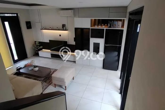 Disewakan! Rumah 3 Kamar Tidur &
2 Kamar Mandi di Kota Baru Parahyangan, Bandung Disewakan! Rumah 3 Kamar Tidur &
2 Kamar Mandi di Kota Baru Parahyangan, Bandung