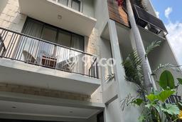 Disewakan! Rumah 4 Kamar Tidur &
4 Kamar Mandi di Kemang, Jakarta Selatan Disewakan! Rumah 4 Kamar Tidur &
4 Kamar Mandi di Kemang, Jakarta Selatan
