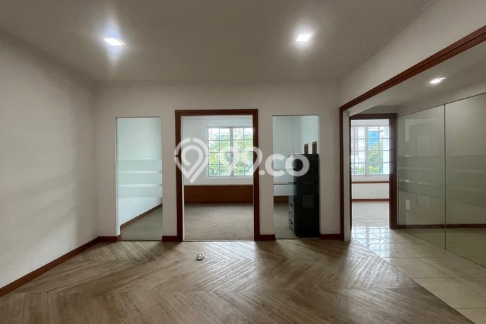 Ruko Bagus Dijual LB 625m2 Lokasi Strategis Jakarta Selatan Area Cocok untuk Bisnis Ruko Bagus Dijual LB 625m2 Lokasi Strategis Jakarta Selatan Area Cocok untuk Bisnis