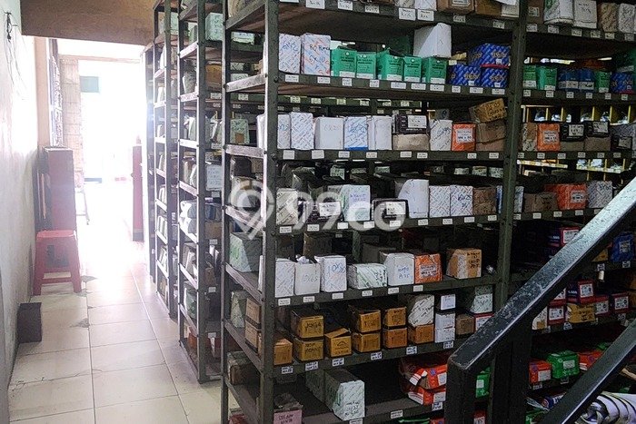 Unit Ruko Dijual di Jakarta Barat LT 78m2 & LB 187m2 Unit Ruko Dijual di Jakarta Barat LT 78m2 & LB 187m2