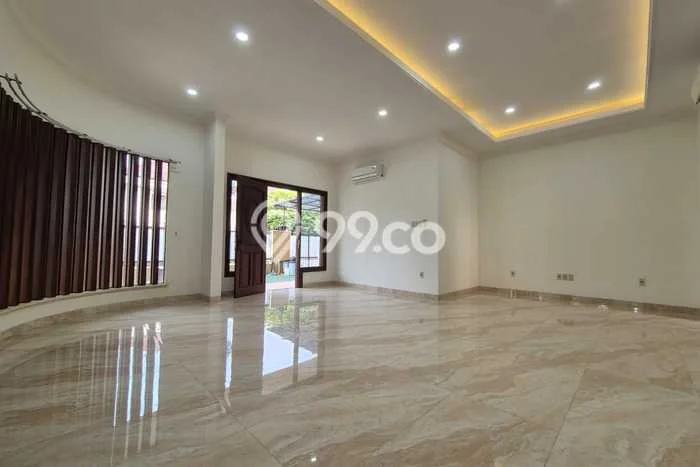 Dijual Rumah Mewah Elegan Dengan View Eksklusif di Puri Indah, Jakarta Barat Dijual Rumah Mewah Elegan Dengan View Eksklusif di Puri Indah, Jakarta Barat
