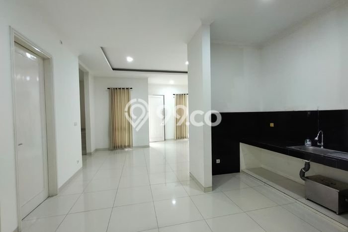 Jual Rumah Mewah Elegan Dengan View Cantik di Alam Sutera, Tangerang Jual Rumah Mewah Elegan Dengan View Cantik di Alam Sutera, Tangerang