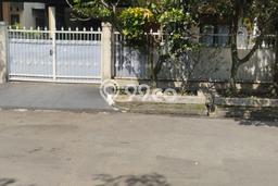 Rumah Modern 6 KT di Bandung Barat Bandung Semi Furnished Rumah Modern 6 KT di Bandung Barat Bandung Semi Furnished