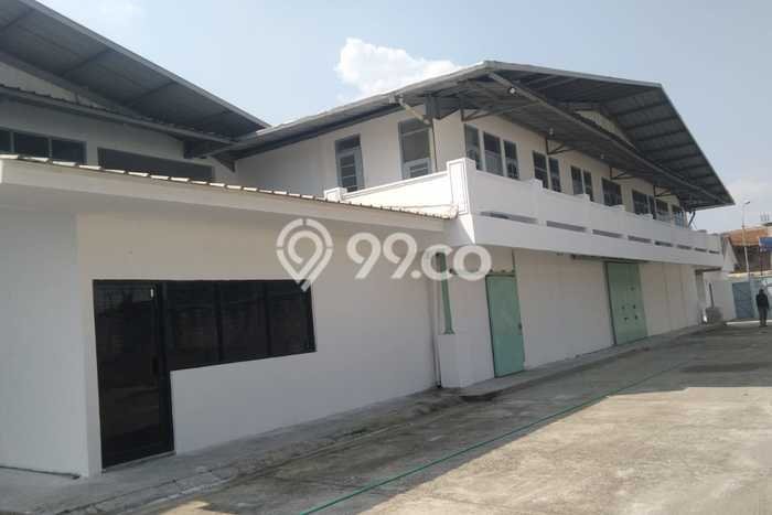 Disewakan Gudang di Kawasan Ramai Moch Toha Luas 3500m2 Disewakan Gudang di Kawasan Ramai Moch Toha Luas 3500m2