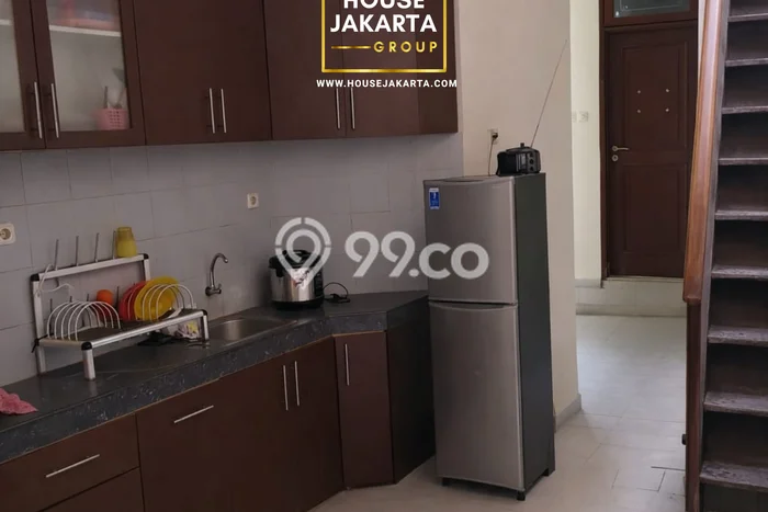 Disewakan Rumah Murah di Cipete Jakarta Selatan Punya 6 KT Disewakan Rumah Murah di Cipete Jakarta Selatan Punya 6 KT