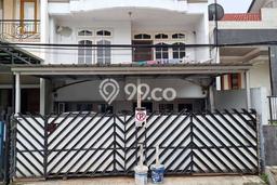 Rumah Modern Minimalis 5 Kamar Bisa Langsung Pindah di Kelapa Gading Rumah Modern Minimalis 5 Kamar Bisa Langsung Pindah di Kelapa Gading