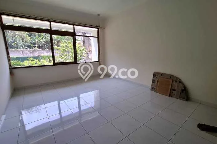 Jarang Ada! Rumah Sewa 5 Kamar Nyaman Siap Huni Setiabudi Jarang Ada! Rumah Sewa 5 Kamar Nyaman Siap Huni Setiabudi